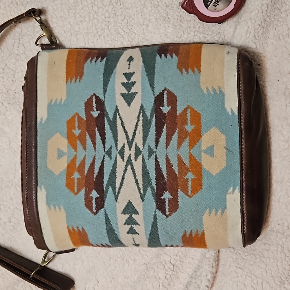 Pendelton western purse